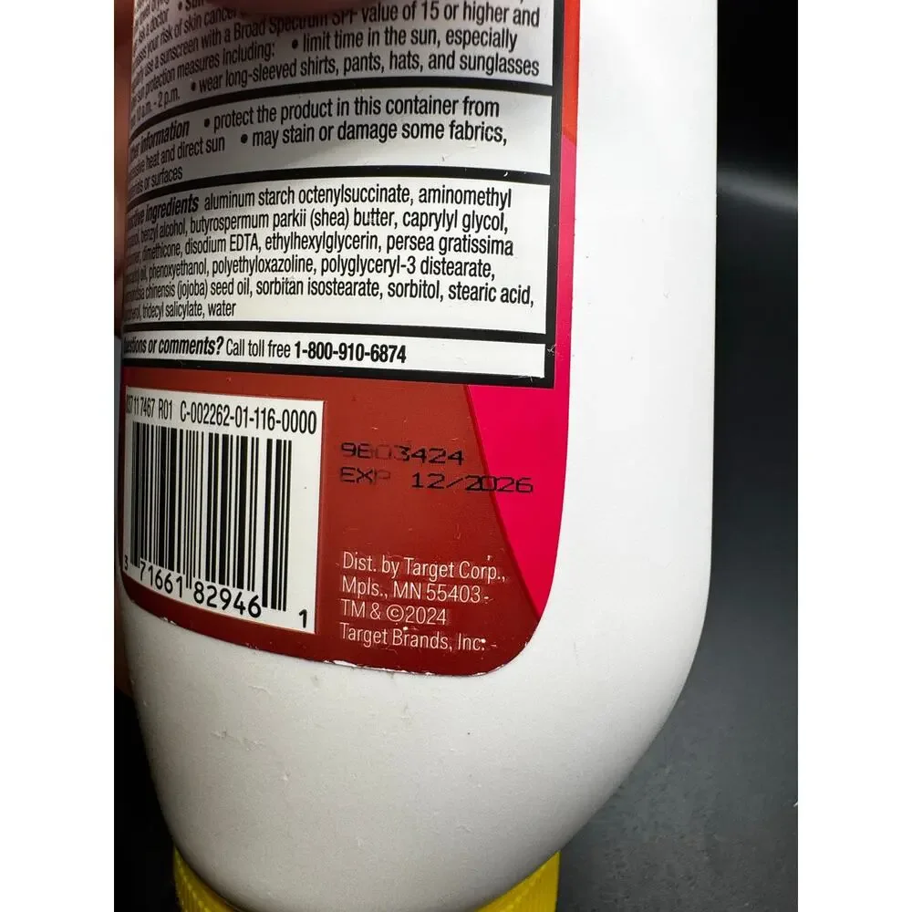 5/$25 NWT LARGE Bottle of up&up sunscreen SPF 30. Bottle 16oz. EXP 12/26